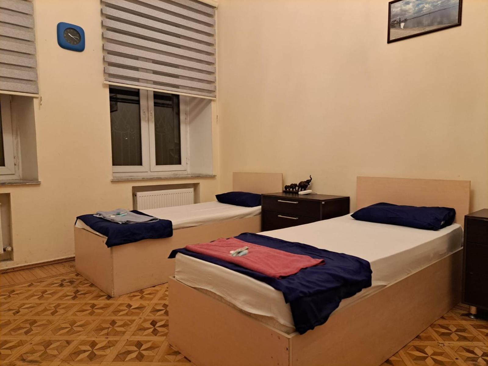 Centrum Hotel&Hostel Baku Quarto foto